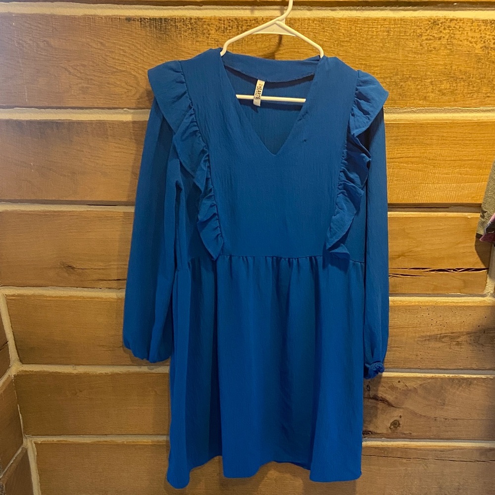 Elegant Blue Ruffle Dress